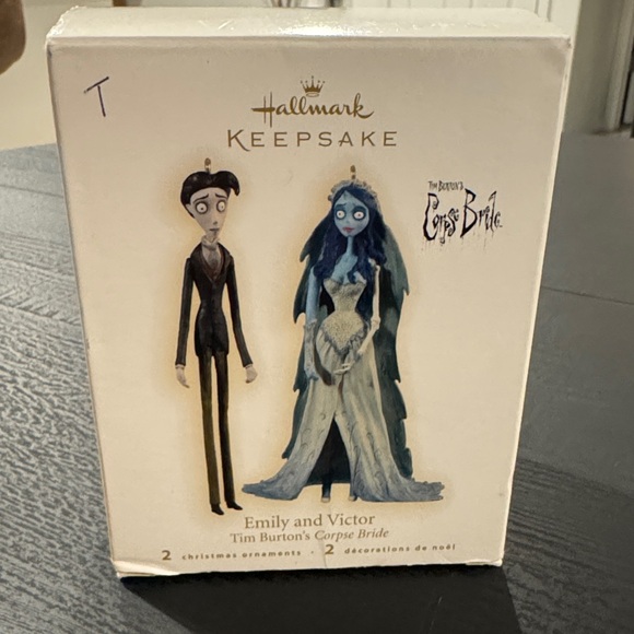 Tim Burton’s Corpse Bride Hallmark keepsake ornament - Emily and Victor - Picture 1 of 4